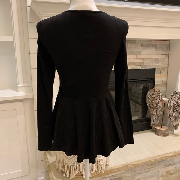 Birdies beautiful suede black top - Picture 2 of 3